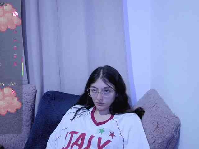 Modèle: Lesliee22