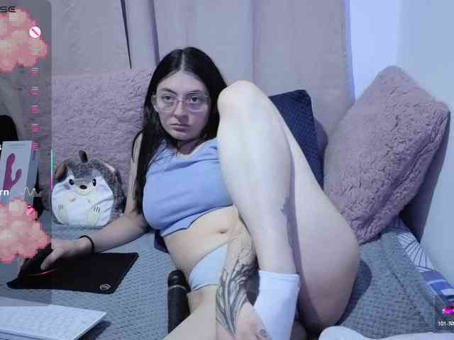 Lesliee22 webcam