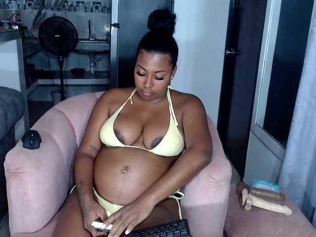 CataleyaRosex live cam on BongaCams