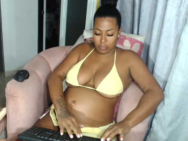 CataleyaRosex live cam on BongaCams