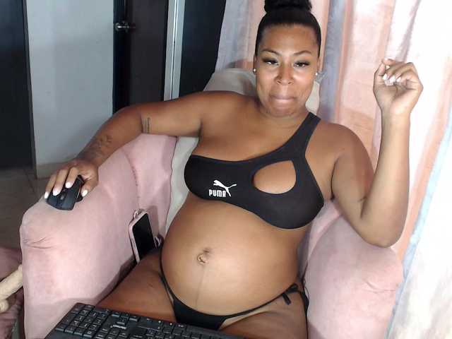 CataleyaRosex live cam on BongaCams