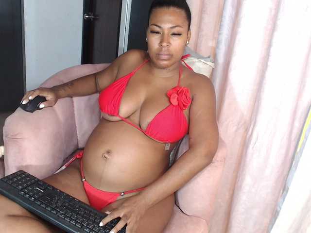 CataleyaRosex live cam on BongaCams