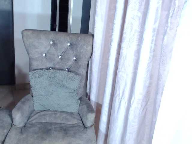 CataleyaRosex live cam on BongaCams