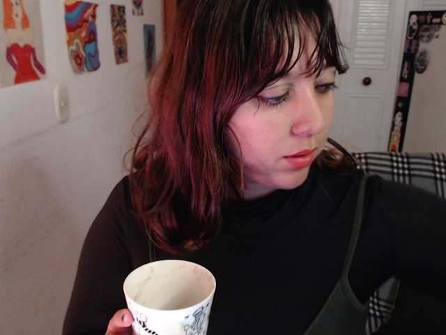 le modèle nanabela est en webcam porno dans un show sur le site bongacams, il possède les tags suivants: Latino/Hispanic,Brunette,Hairy