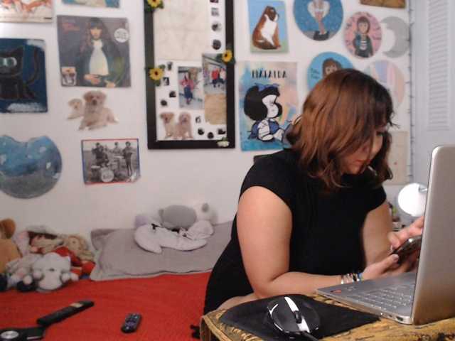 NanaBela webcam bongacams model stream image