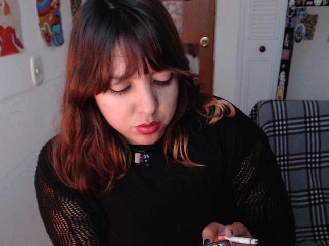 NanaBela live webcam show