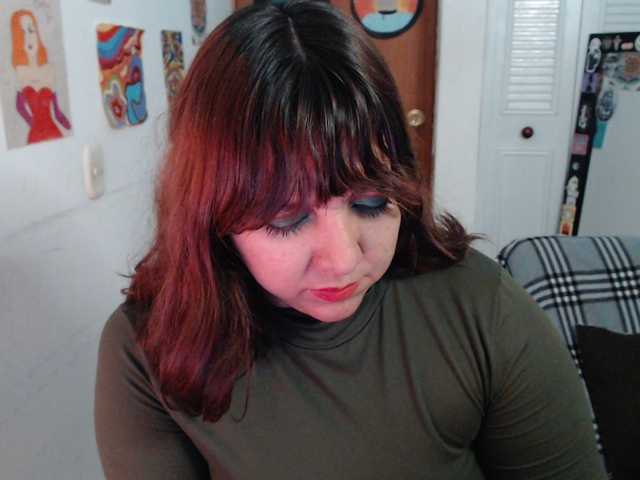NanaBela live webcam show