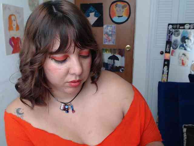 NanaBela webcam