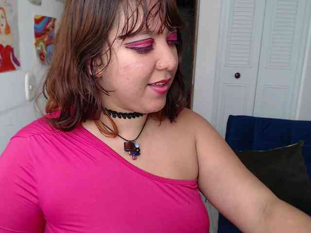 NanaBela webcam
