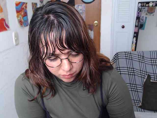 NanaBela webcam