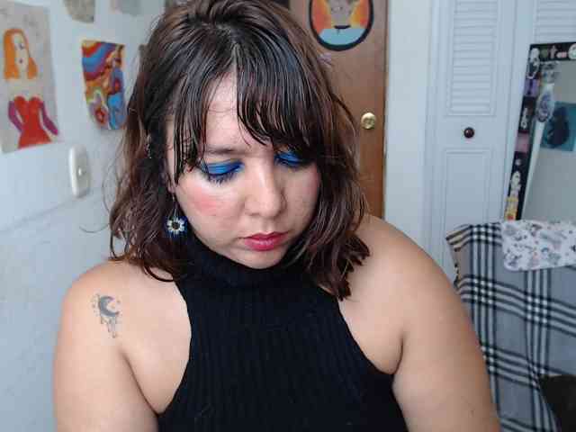 NanaBela webcam