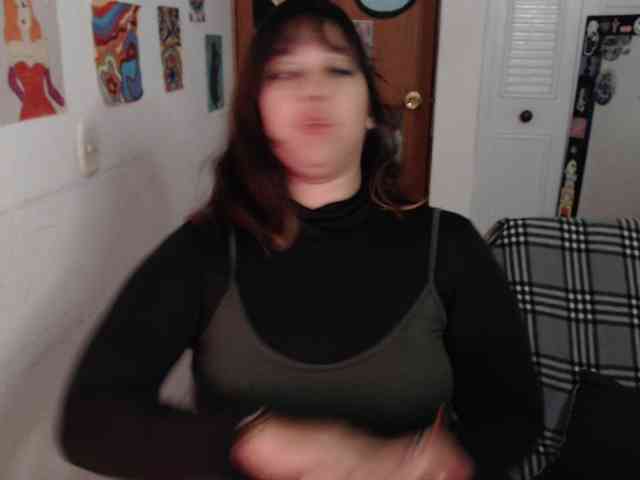 NanaBela webcam