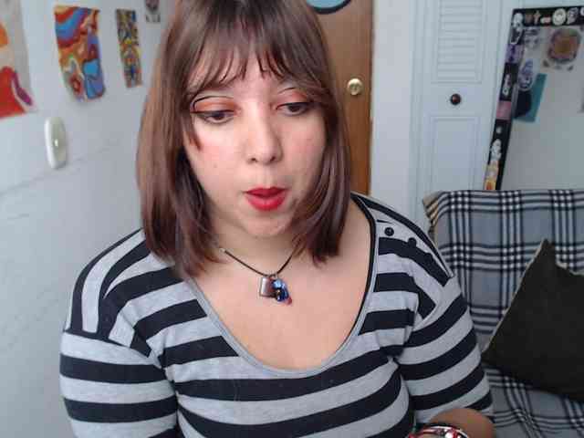 NanaBela webcam