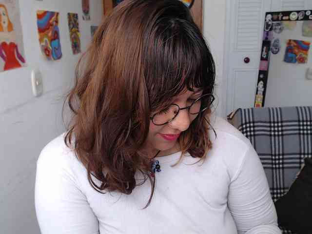 NanaBela webcam