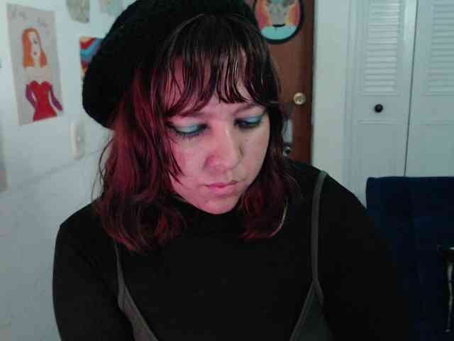 NanaBela webcam