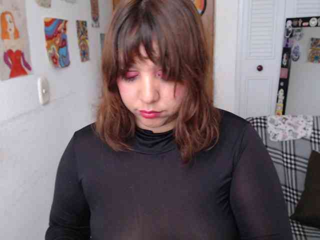 NanaBela webcam