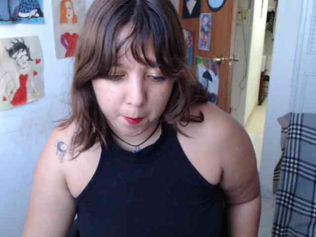 NanaBela webcam