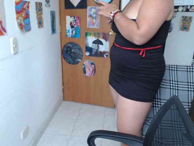 NanaBela webcam
