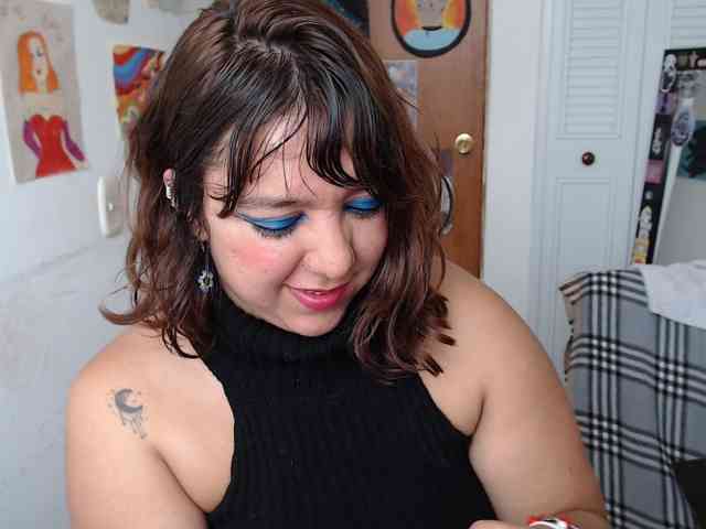 NanaBela webcam