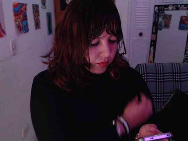 NanaBela webcam