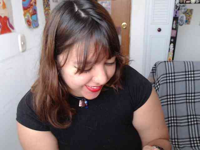 NanaBela webcam
