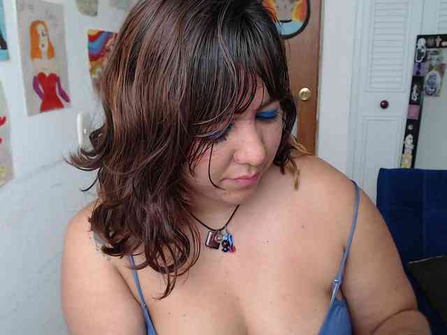 NanaBela webcam