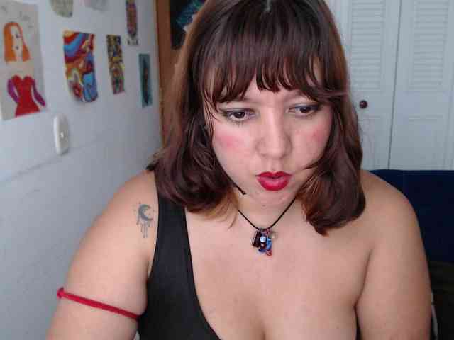 NanaBela webcam