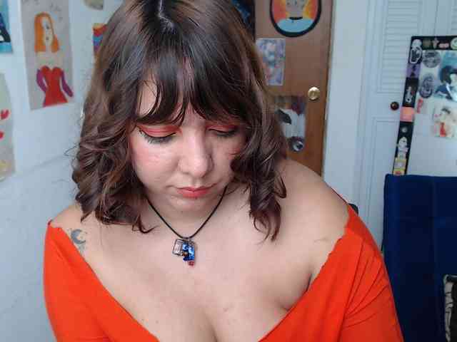 NanaBela webcam