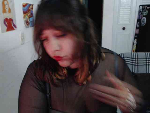 NanaBela webcam