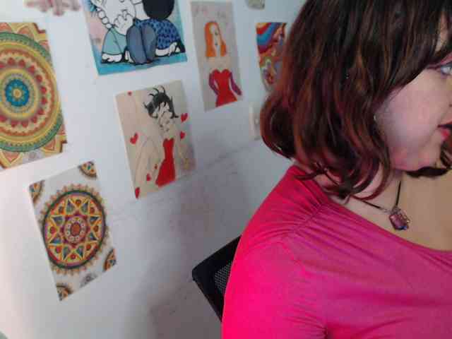NanaBela webcam