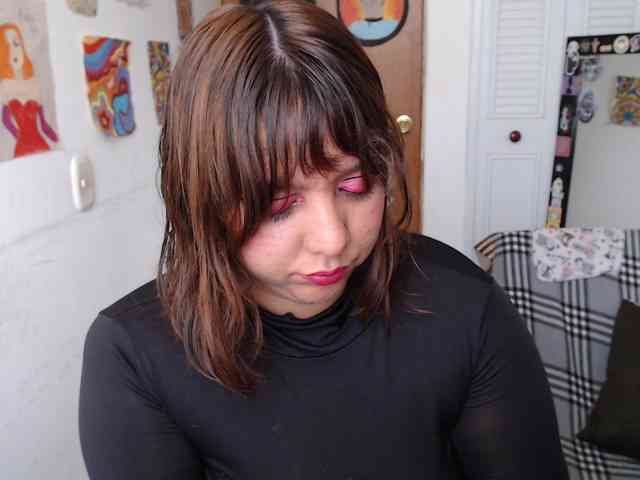 NanaBela webcam