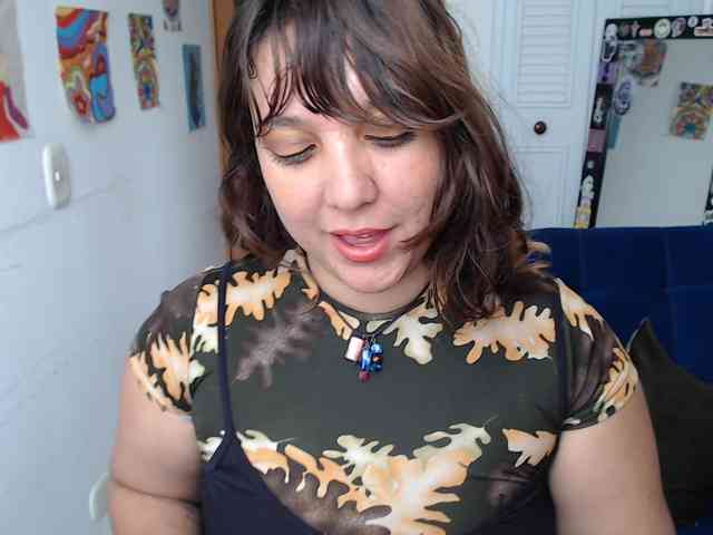 NanaBela webcam