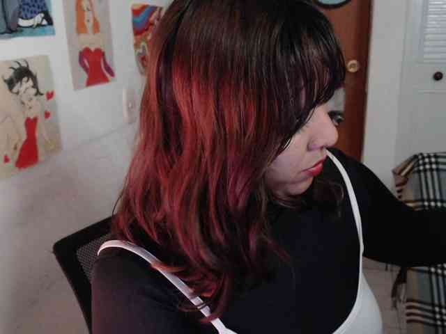 NanaBela webcam