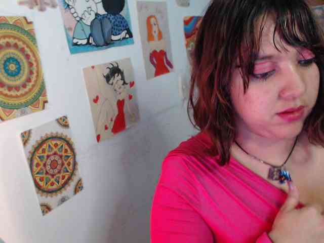 NanaBela webcam