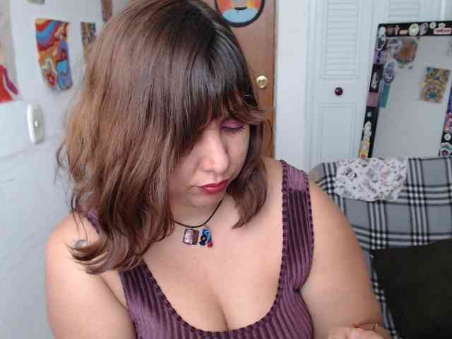 NanaBela webcam