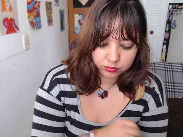 NanaBela webcam