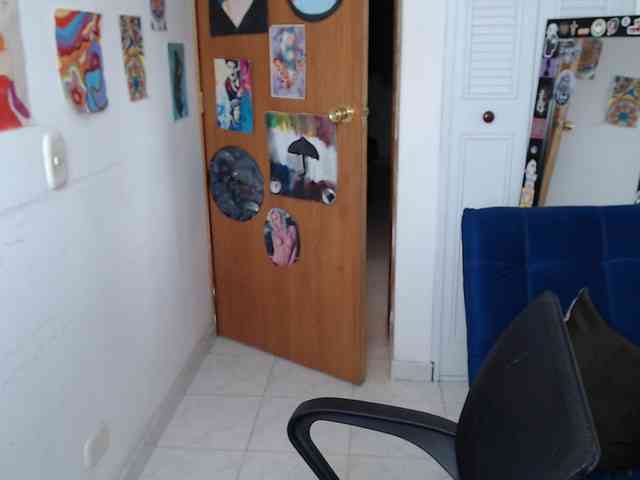 NanaBela webcam