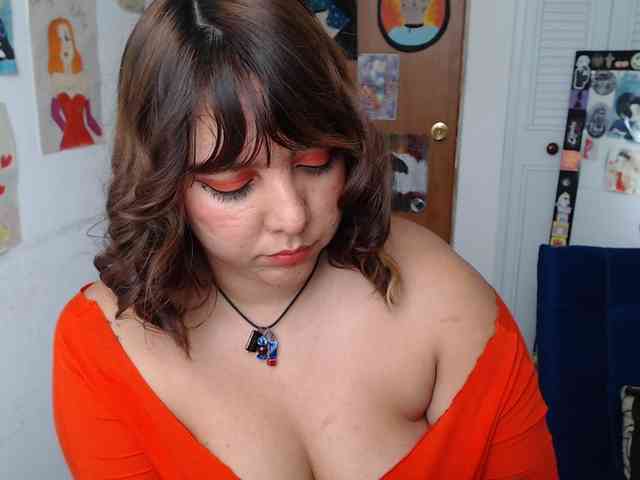 NanaBela webcam