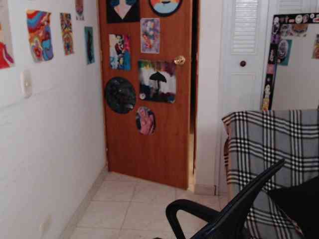 NanaBela webcam