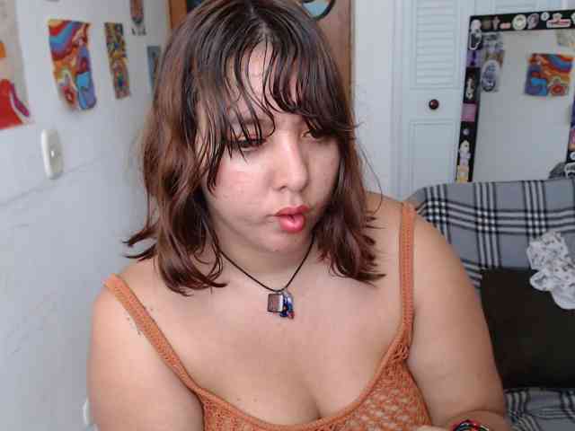 NanaBela webcam