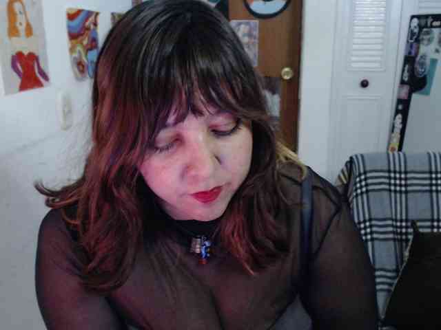 NanaBela webcam
