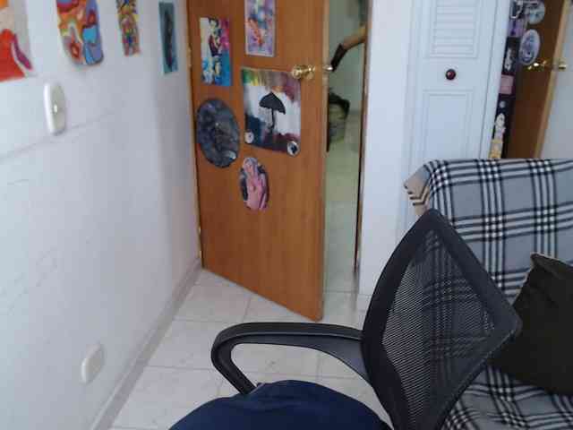 NanaBela webcam