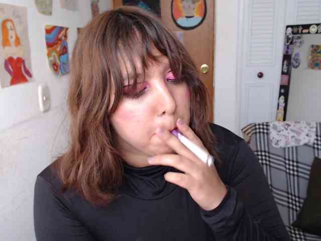 NanaBela webcam