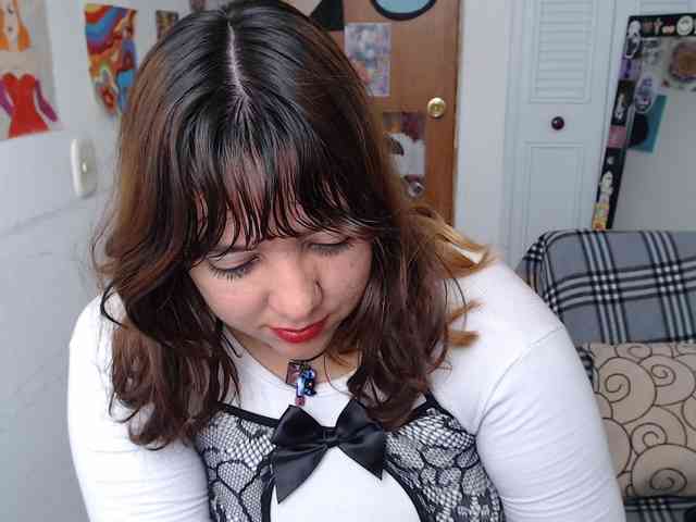 NanaBela webcam