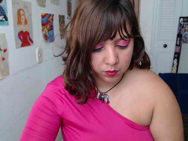 NanaBela webcam