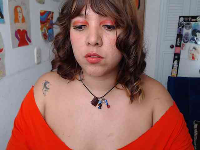 NanaBela webcam