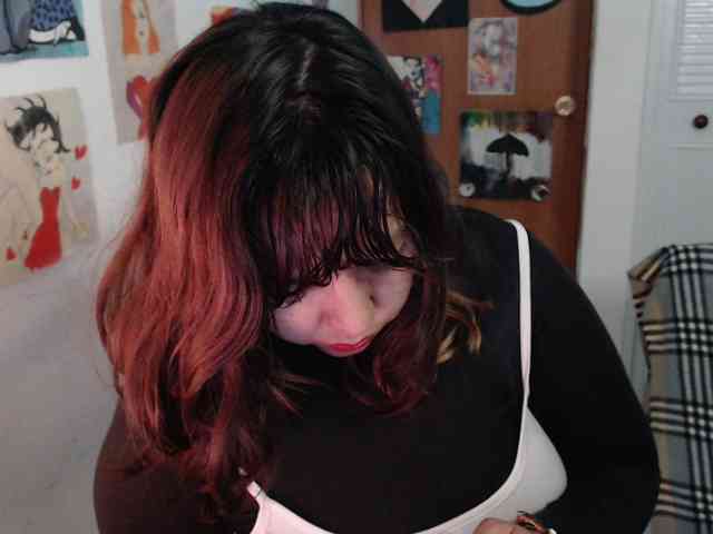 NanaBela webcam