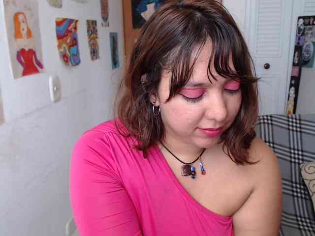 NanaBela webcam