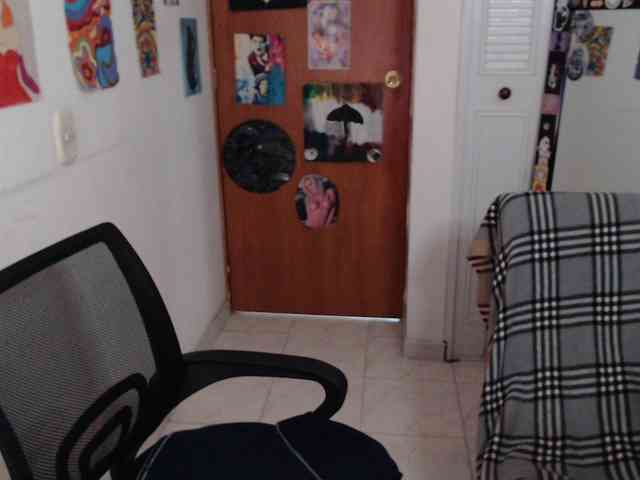 NanaBela webcam