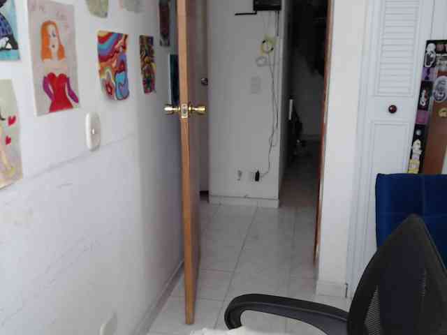 NanaBela webcam
